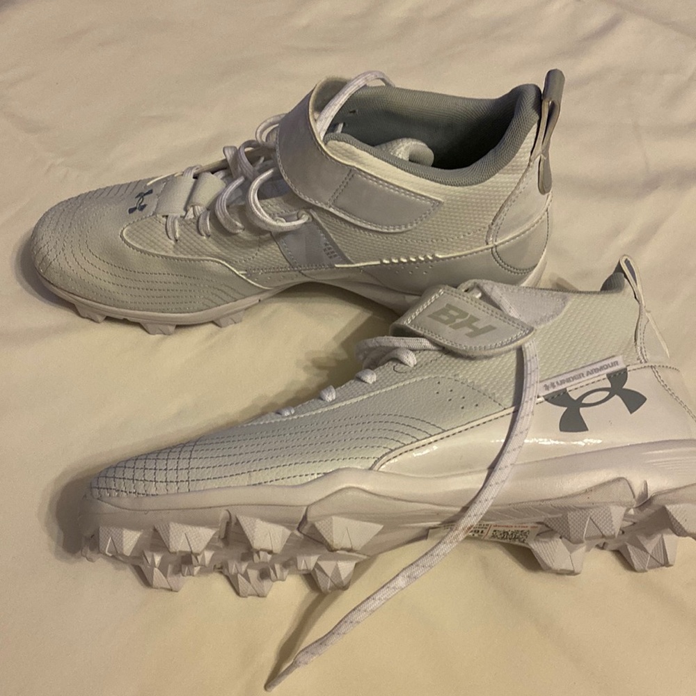 Bryce Happer baseball cleats